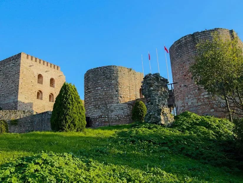 Eskihisar Kalesi