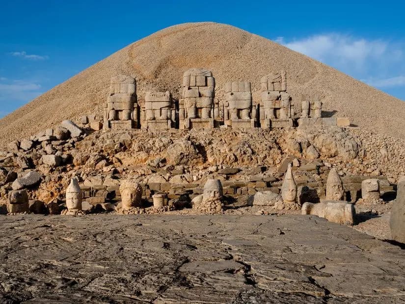 Nemrut Dağı