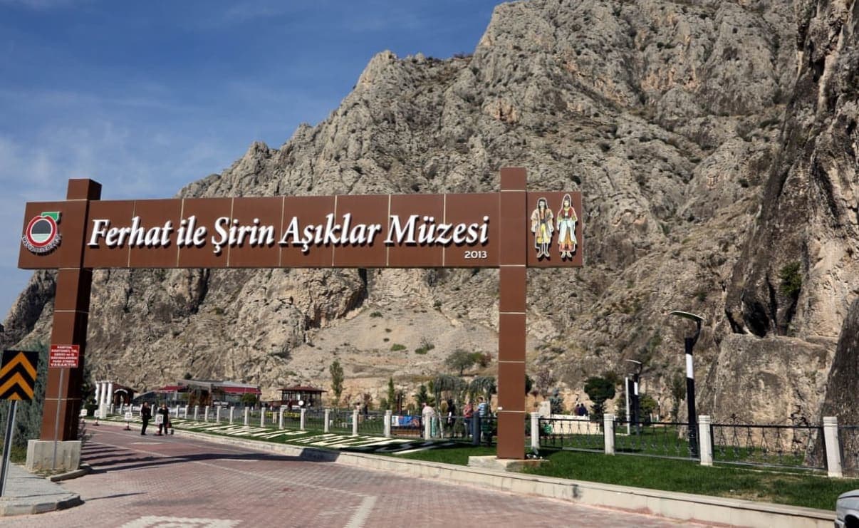 Ferhat ile Şirin Aşıklar Müzesi