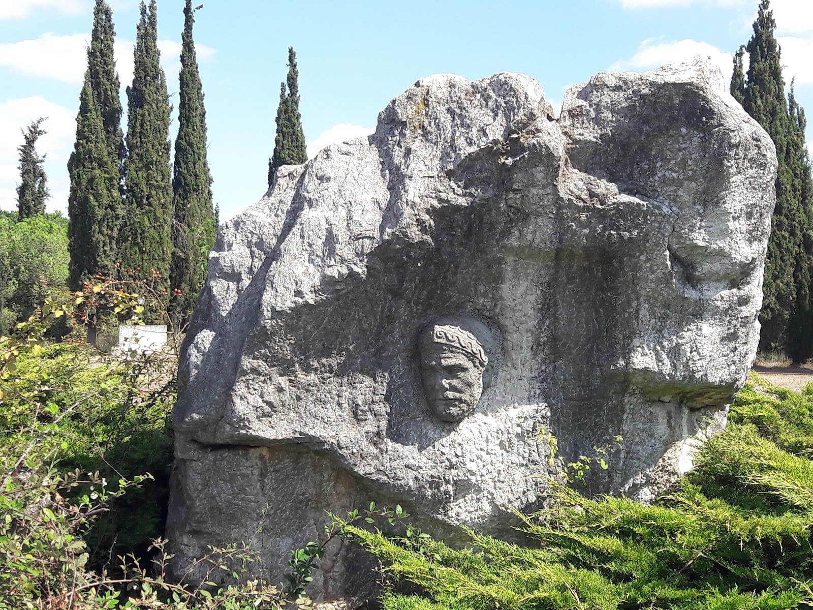 Hannibal Anıtı