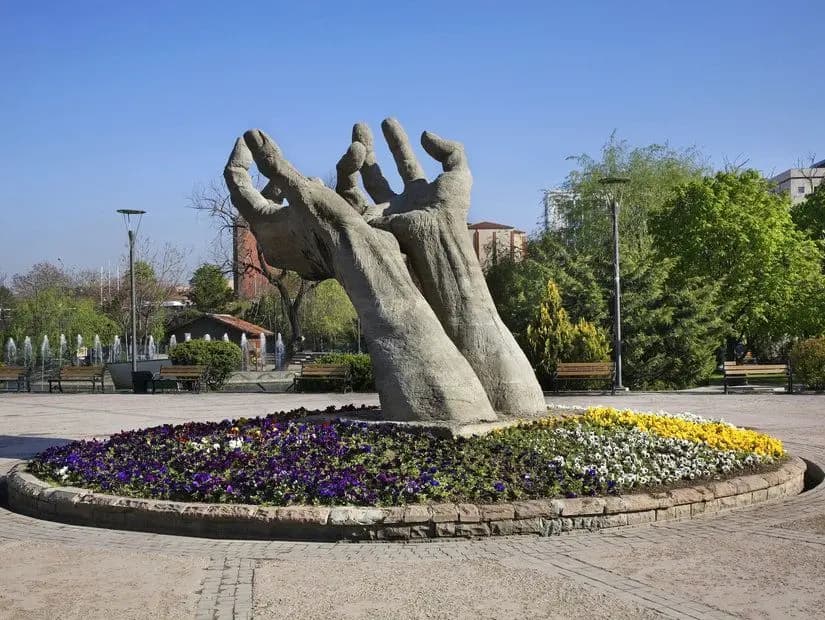 Abdi İpekçi Parkı — Ankara gezilecek yerler