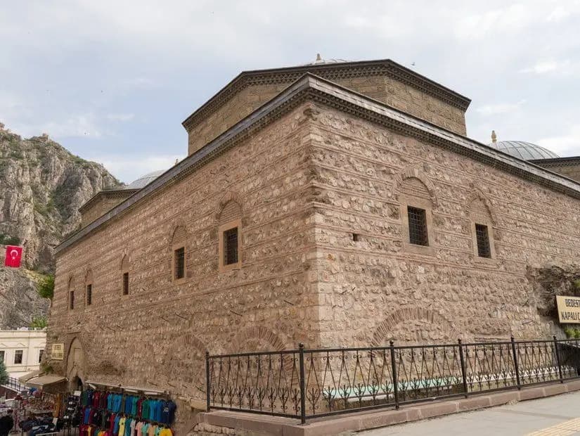 Bedesten Kapalı Çarşı — Amasya gezilecek yerler