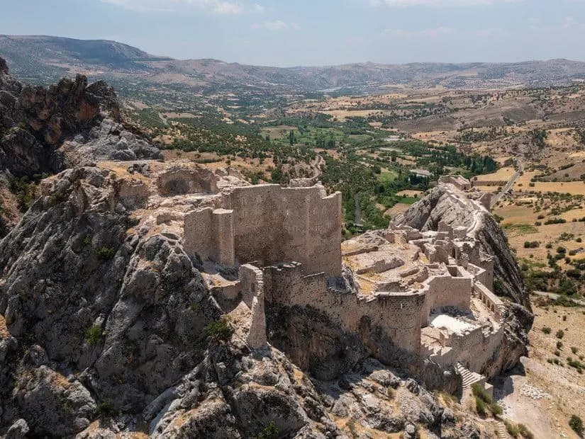 Kahta Kalesi — Adıyaman gezilecek yerler