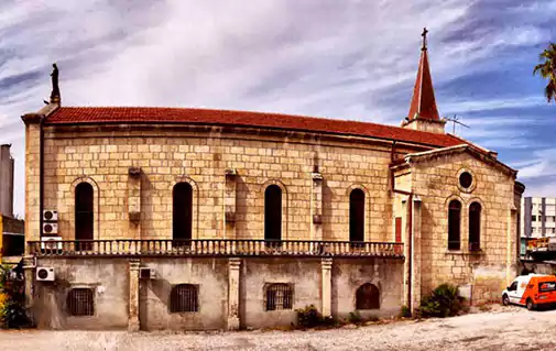 Bebekli Kilise (Aziz Pavlus Katolik Kilisesi) — Adana gezilecek yerler