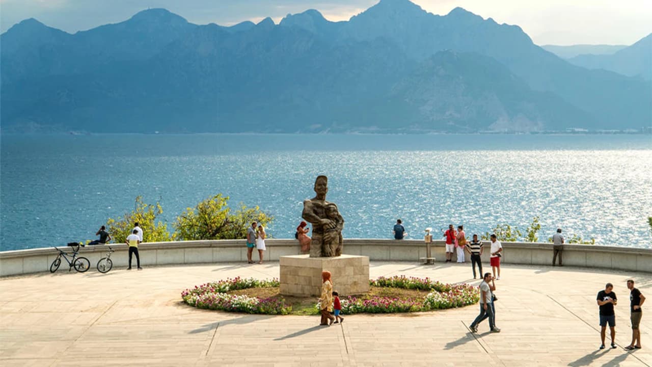 Karaalioğlu Parkı — Antalya gezilecek yerler