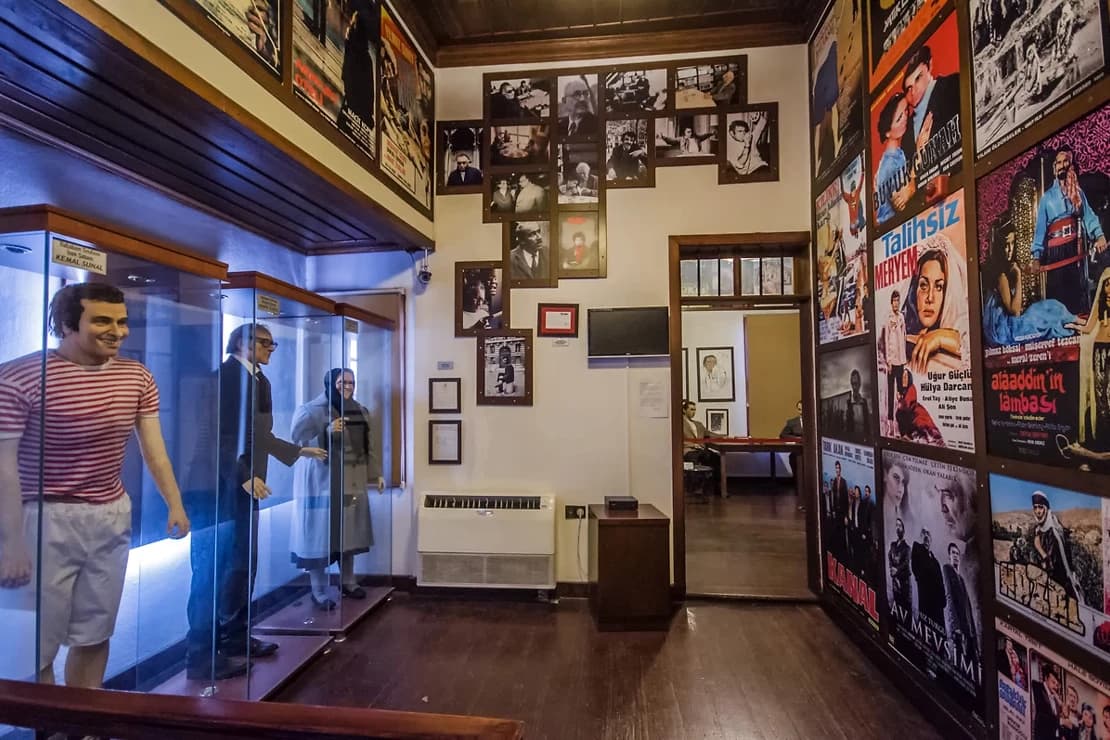 Adana Sinema Müzesi — Adana gezilecek yerler