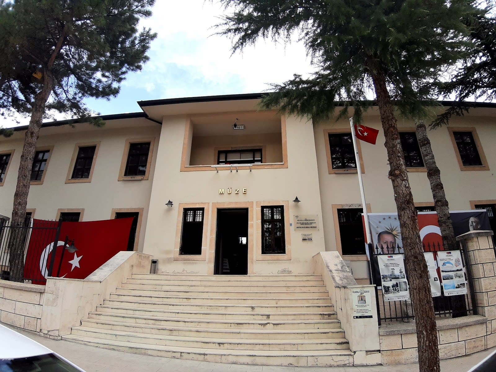 Elmalı Müzesi — Antalya gezilecek yerler