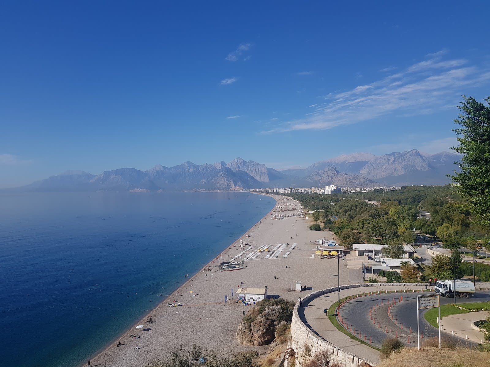 Konyaaltı Plajları — Antalya gezilecek yerler
