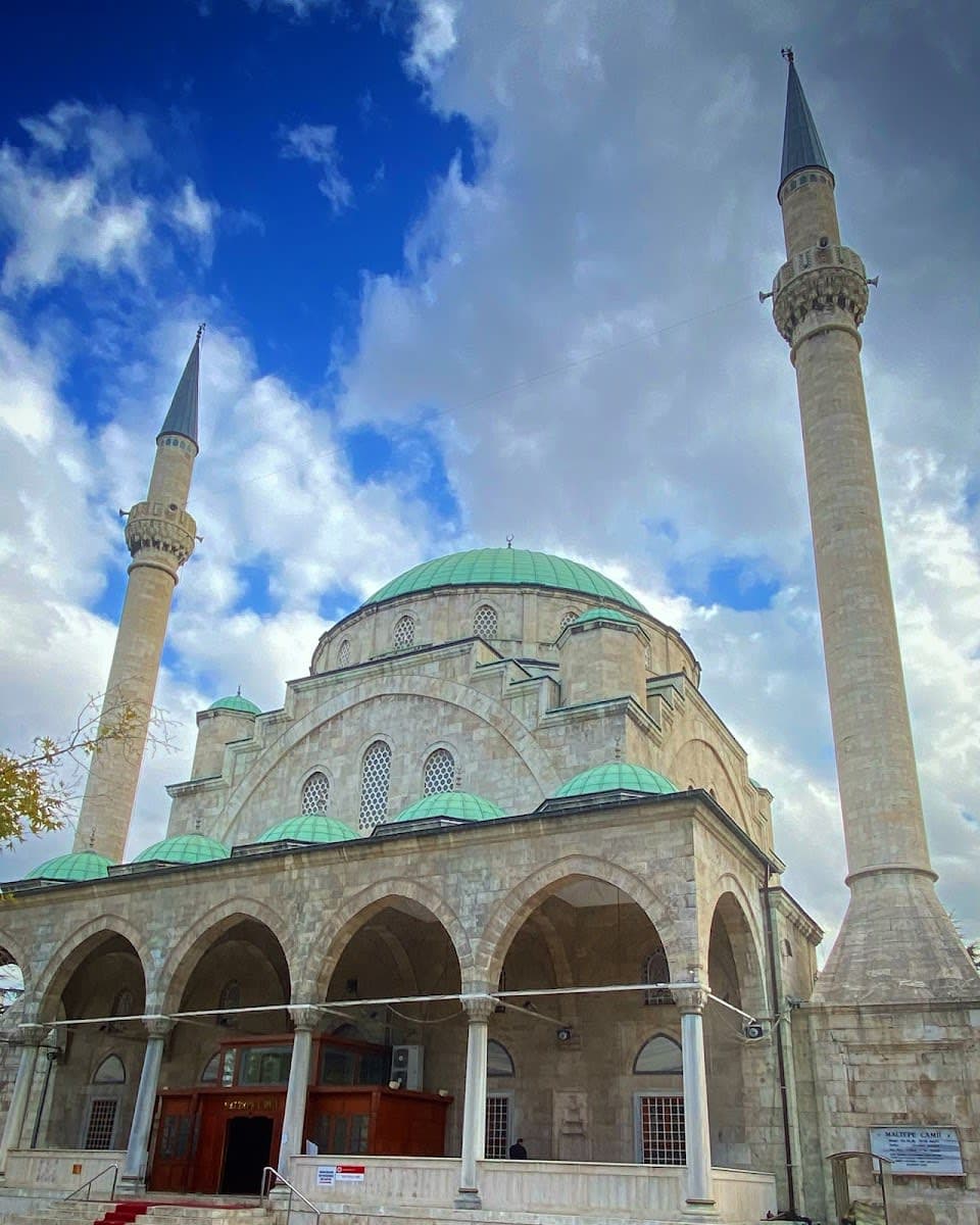 Maltepe Cami — Ankara gezilecek yerler