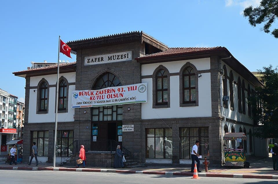 Zafer Müzesi — Afyonkarahisar gezilecek yerler