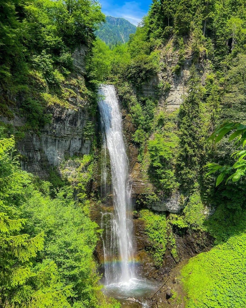 Maral Şelalesi — Artvin gezilecek yerler