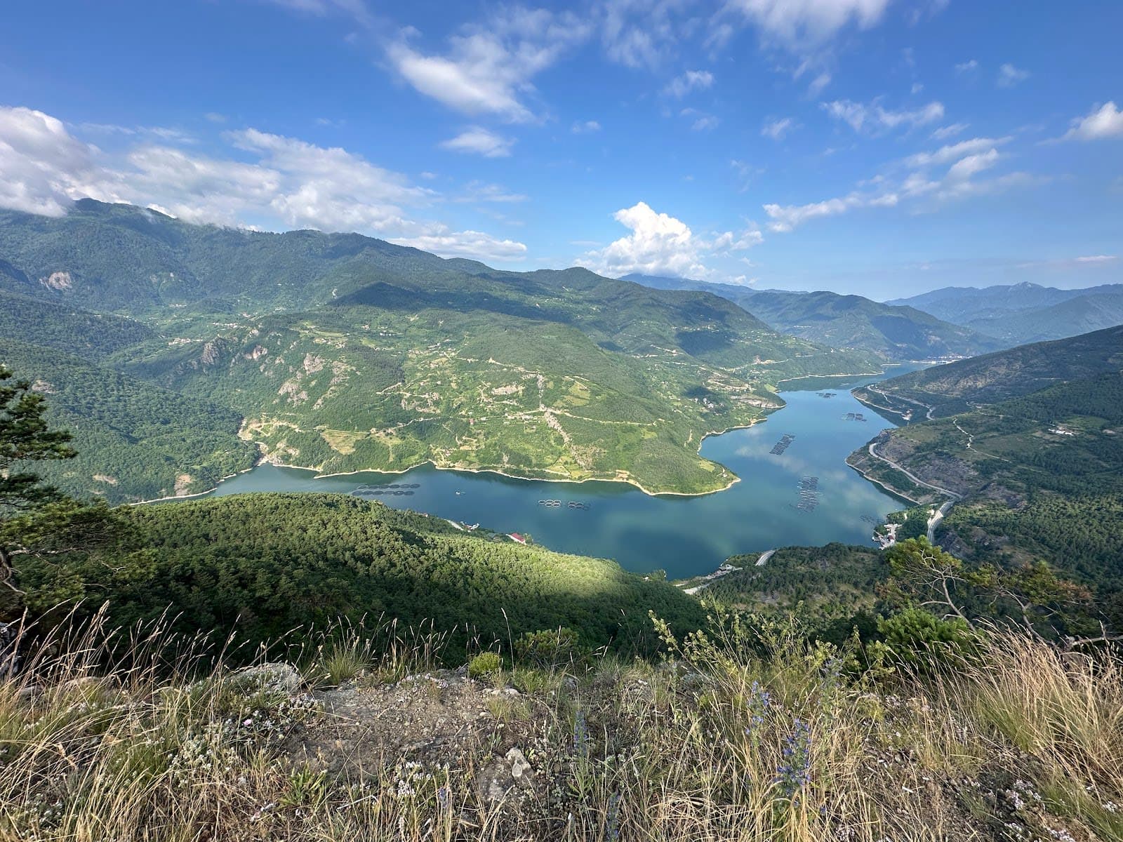 Adagül Köyü Seyir Alanı — Artvin gezilecek yerler