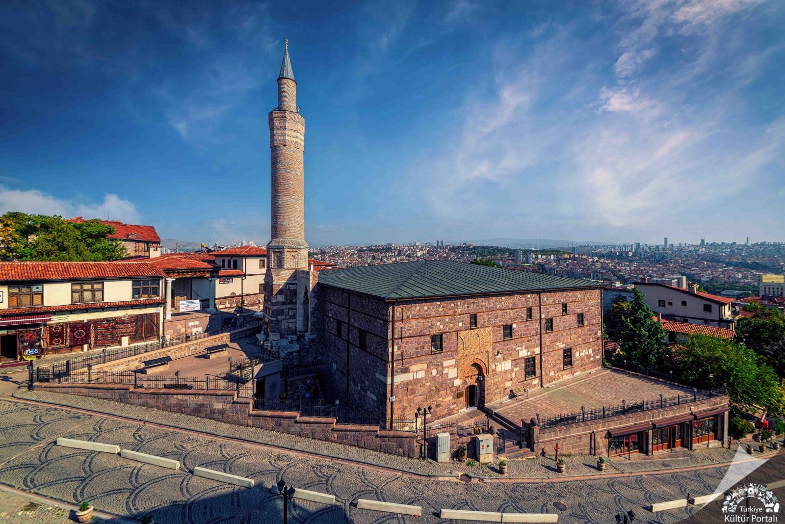 Ahi Şerafettin (Aslanhane) Camii — Ankara gezilecek yerler