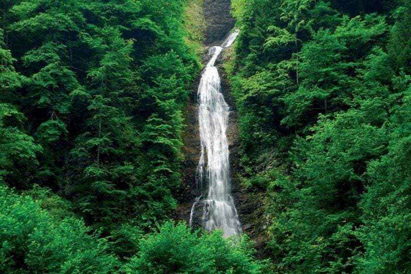 Gelin Tülü Şelalesi — Rize gezilecek yerler
