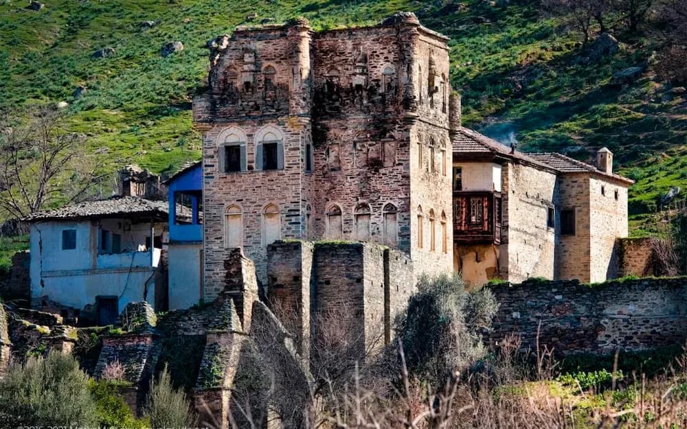 Arpazlı ailesi — Aydın gezilecek yerler
